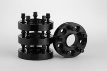 Load image into Gallery viewer, VW T5 T6 Vans 65.1 30mm wheel spacers